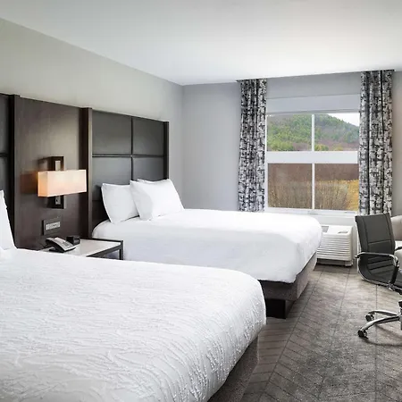 Hilton Garden Inn Hanover Lebanon Exterior photo